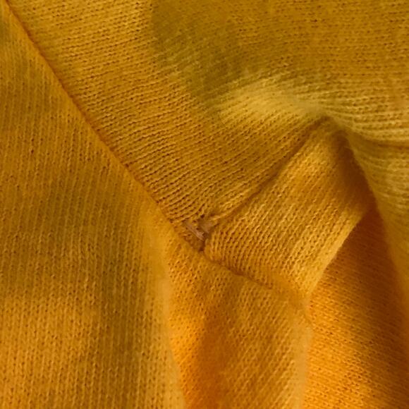 Universal Studios Yellow Marge Simpson Graphic Shirt Small - Picture 9 of 11